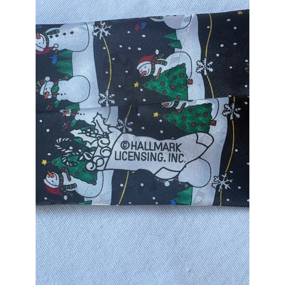 Yule Tie Greetings Hallmark Snowman Christmas Tree Black Silk Feel‎ Mens Necktie